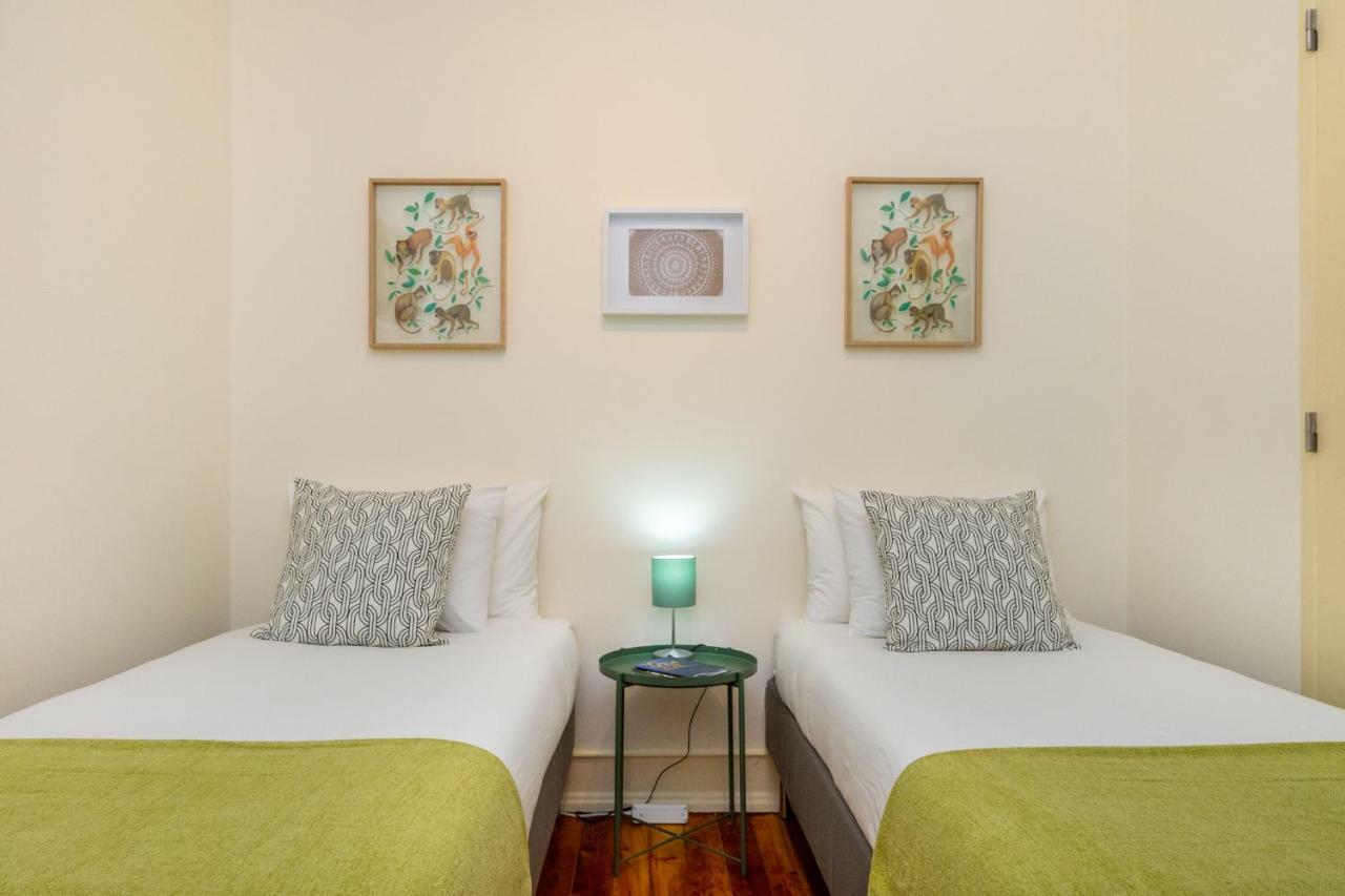 Whome Hideaway Family Apartment #1E Lisbona Esterno foto